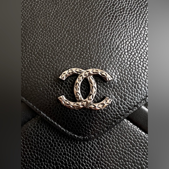 CHANEL Envelope Clutch O Case Black Limited Edition - Picture 3 of 15